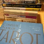 占い・タロット関連書約500冊